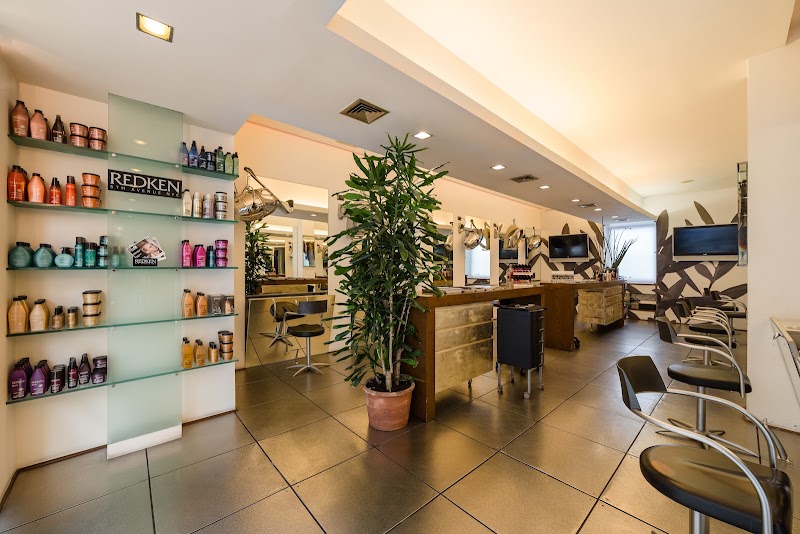 Domina Hair And Style Firenze - Coiffure Florence - OneBooking