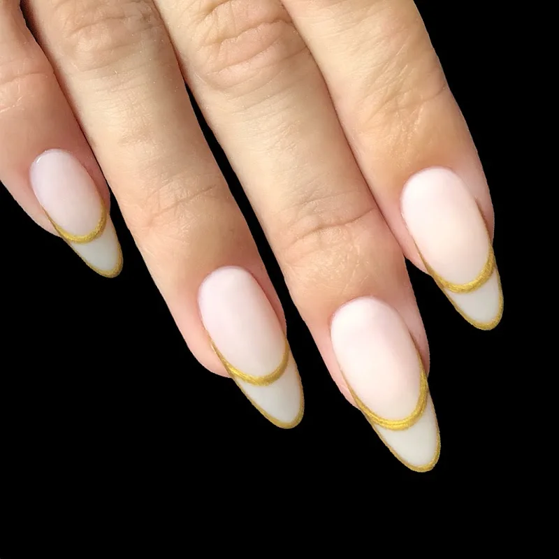 Nailsica - Onglerie à Nice Côte d'Azur- Ongles en gel, chablon, capsule, nail art