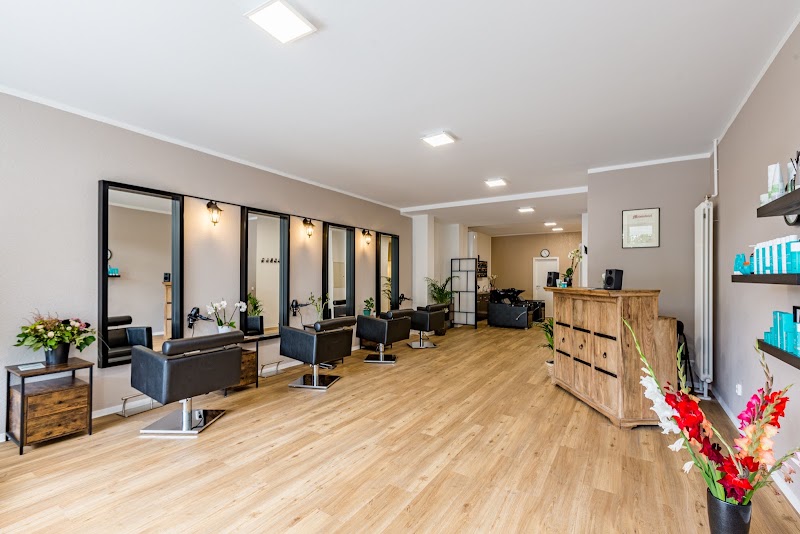 NBI Friseursalon - Coiffure Cologne - OneBooking
