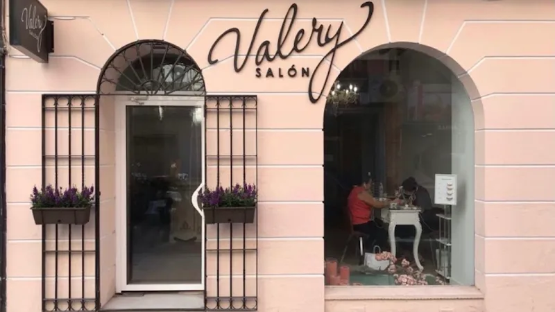 Valery Salon