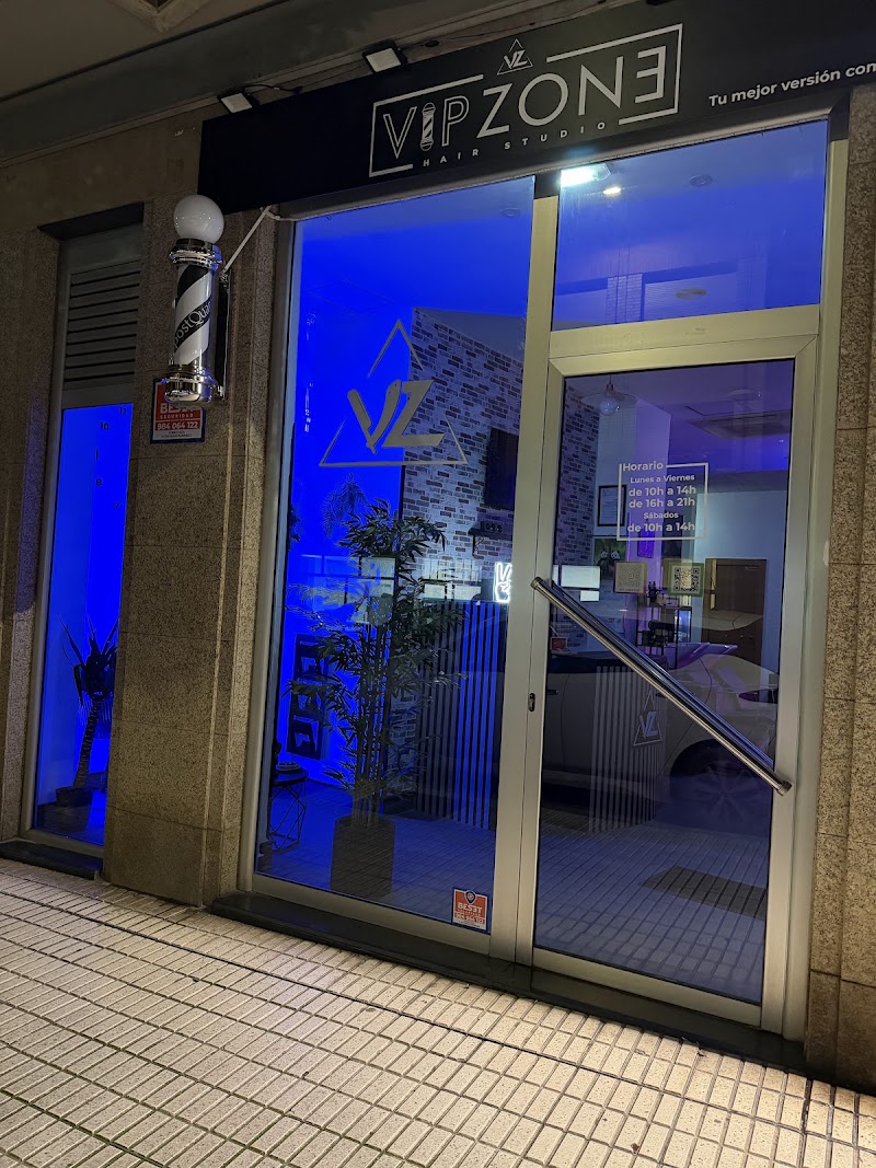 Vip Zone Hair Studio - Coiffure Gijón - OneBooking