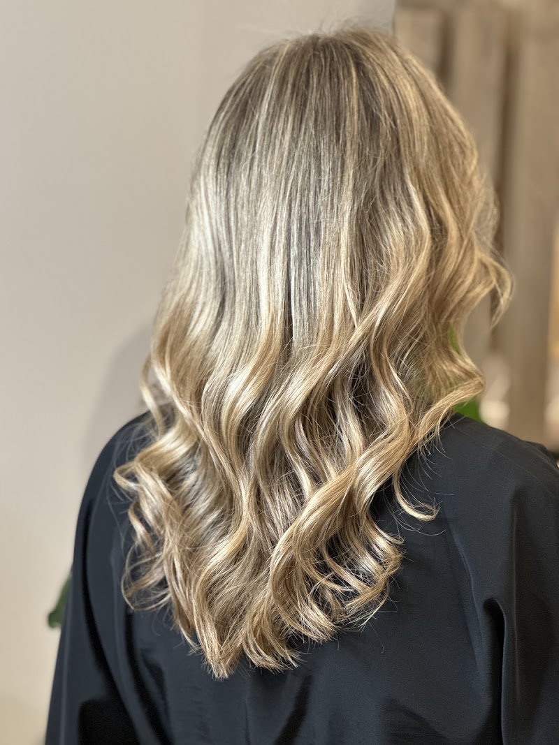 Maria del Toro - Saló del Centre - Coiffure Badalona - OneBooking