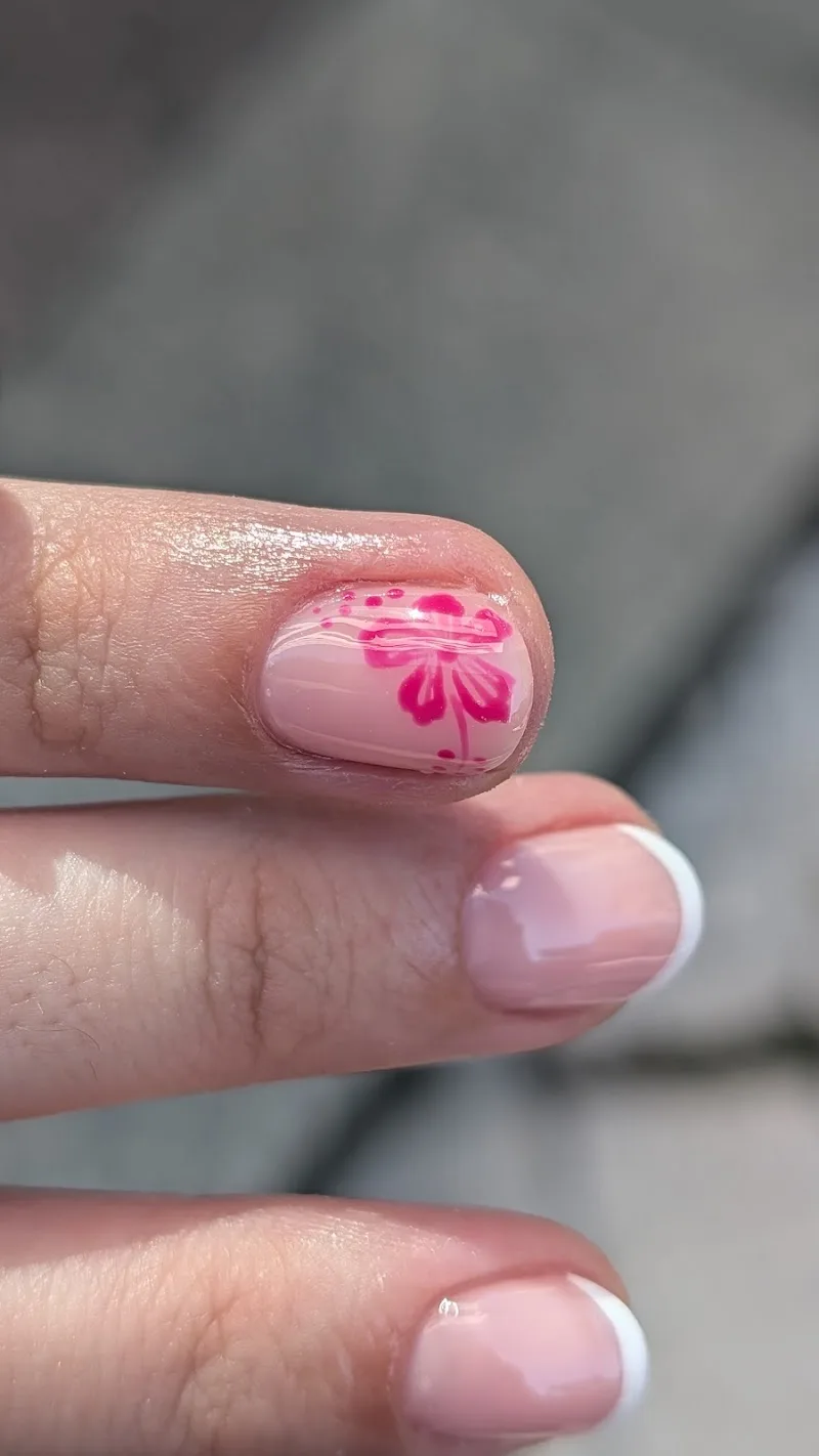 Tina Nails - Gijón - Institut de beauté Gijón - Photo de couverture - OneBooking