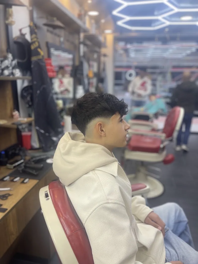 Kapsalon Bro - Oostende - Coiffure Ostend - Photo de couverture - OneBooking