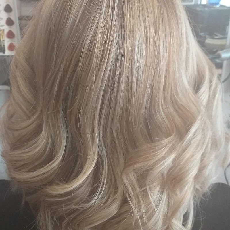 Peluquería Bea - Coiffure Badalona - OneBooking
