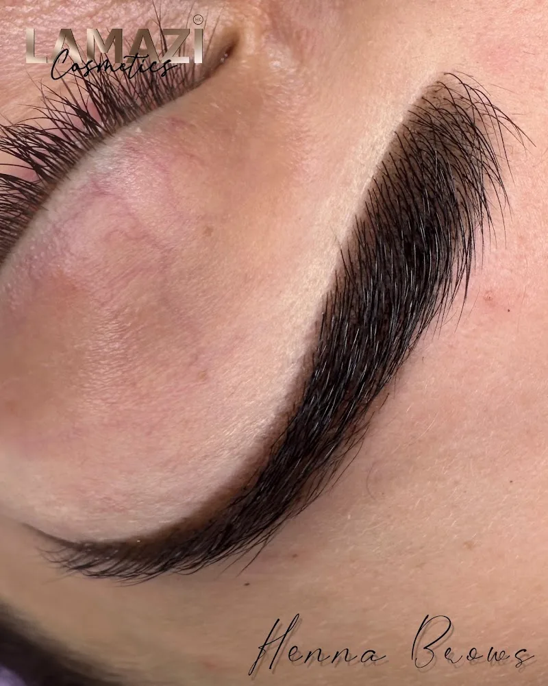 Lamazi Cosmetics - Institut de beauté Genk - OneBooking
