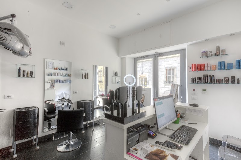 Graffiti Hair Salon - Coiffure Florence - OneBooking