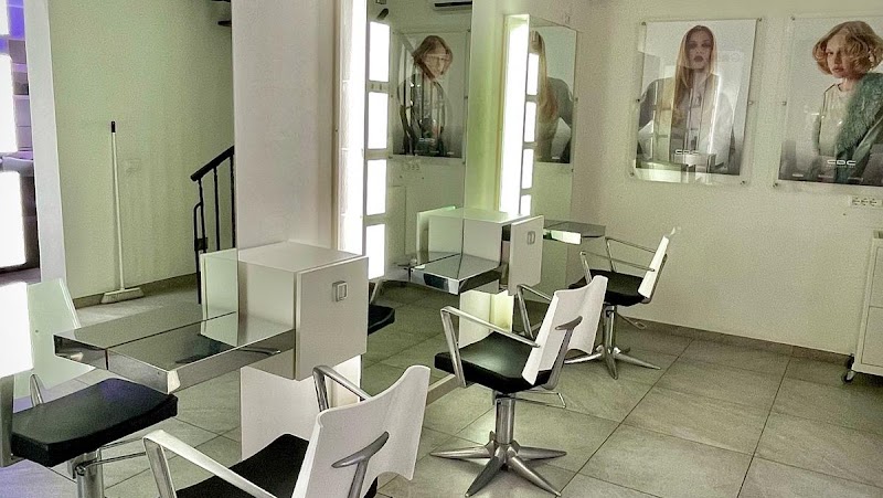 Salone da Parrucchiere AD Parrucchieri - Coiffure Genoa - OneBooking
