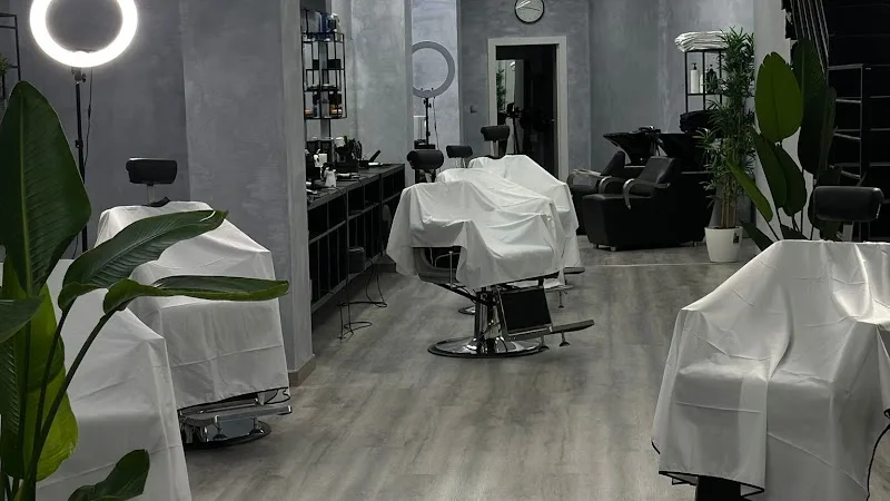 Yzée Male Club | Alicante | Barber