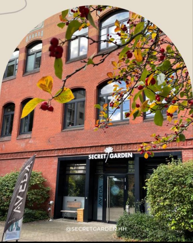 AVEDA Secret Garden Hamburg - Coiffure Hamburg - OneBooking