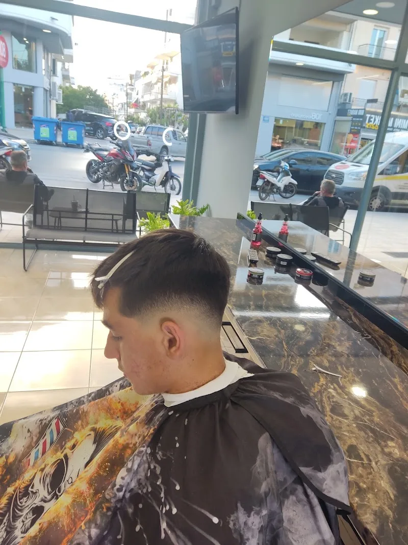 SR BARBER CHANIA
