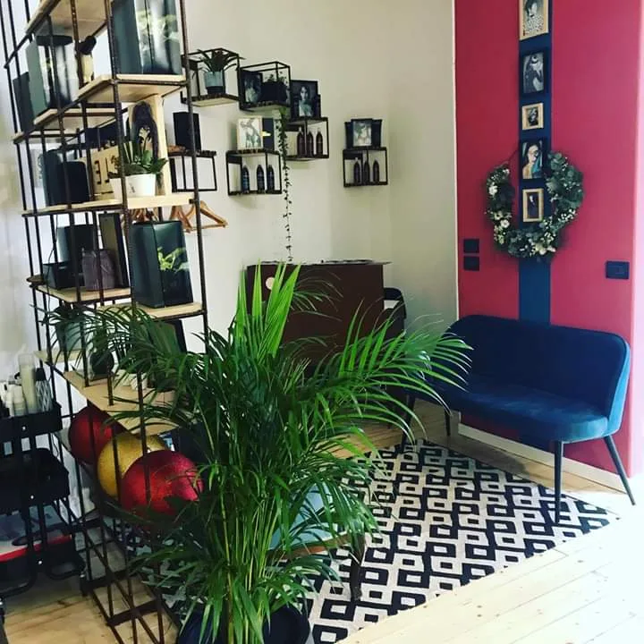 Eclectic hair beauty concept - Coiffure Brescia - OneBooking