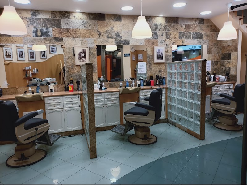 Peluquería José Luis - Coiffure A Coruña - OneBooking