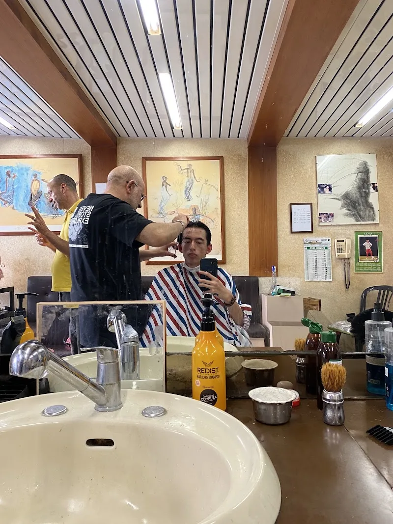 Barber Shop Campo de' Fiori - Coiffure Rome - OneBooking