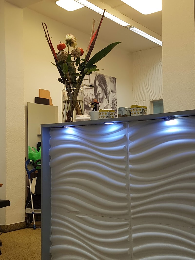 Salon Shiva Düsseldorf - Coiffure Düsseldorf - OneBooking