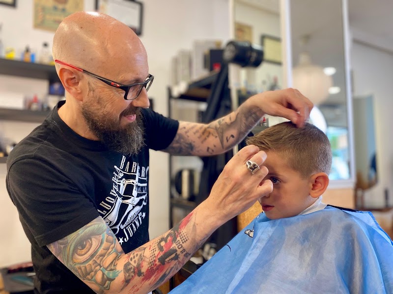 Barberia Peluquería JuanF - Coiffure Alcalá De Henares - OneBooking