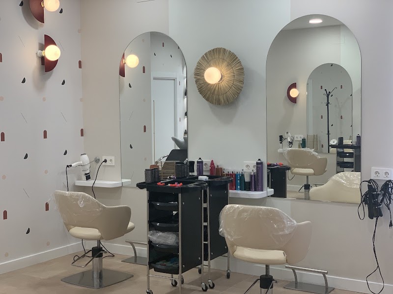 Peluquería Lorena Recio - Coiffure Valladolid - OneBooking