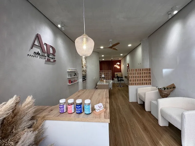 Alicia Burgos Beauty Salon I Extensiones de pestañas - Coiffure Valladolid - OneBooking