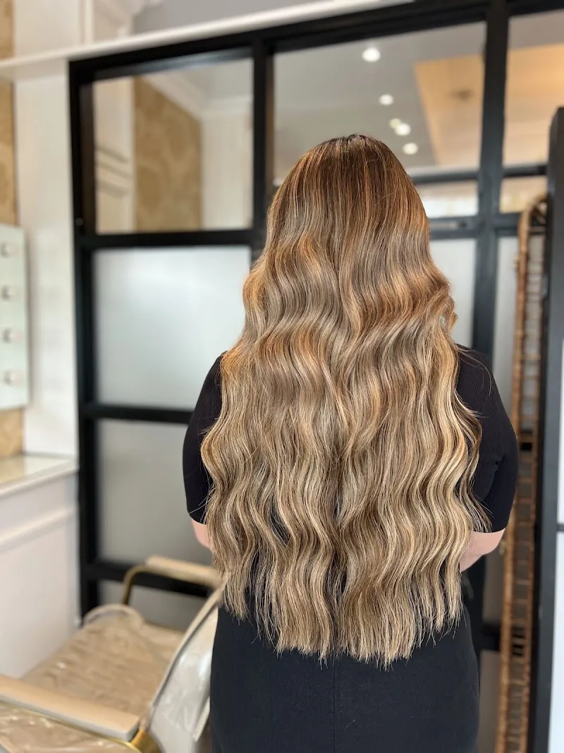 La Bella Vita Hair and Beauty