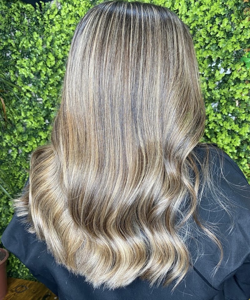 Peluquería Joel Santiago color designer - Coiffure Alcalá De Henares - OneBooking