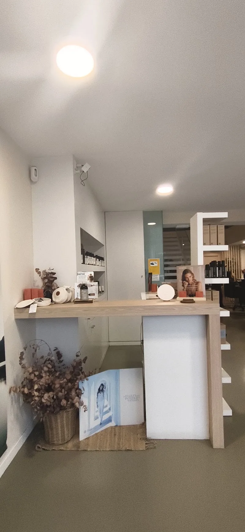 Color's Peluquería Saludable - Peluquería en Coruña