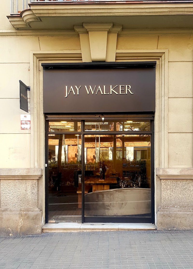 Jay Walker English Hair Salon ✂ - Coiffure Barcelona - OneBooking