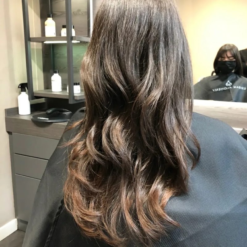Korean hair salon(Asian hairshop,korean hair shop). Image Hair salon - Coiffure Düsseldorf - OneBooking