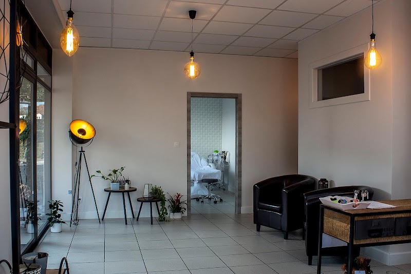 Salon Me Time - Coiffure Bruges - OneBooking