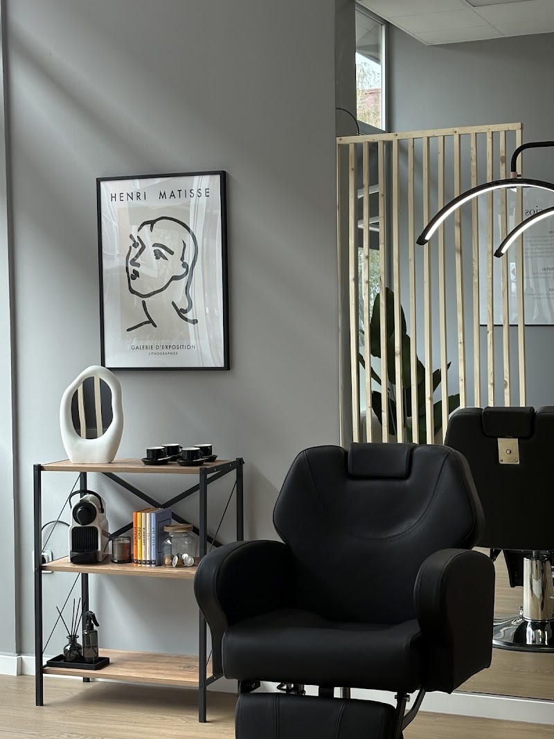 Moon Studio | Studio especializado en cejas y pestañas