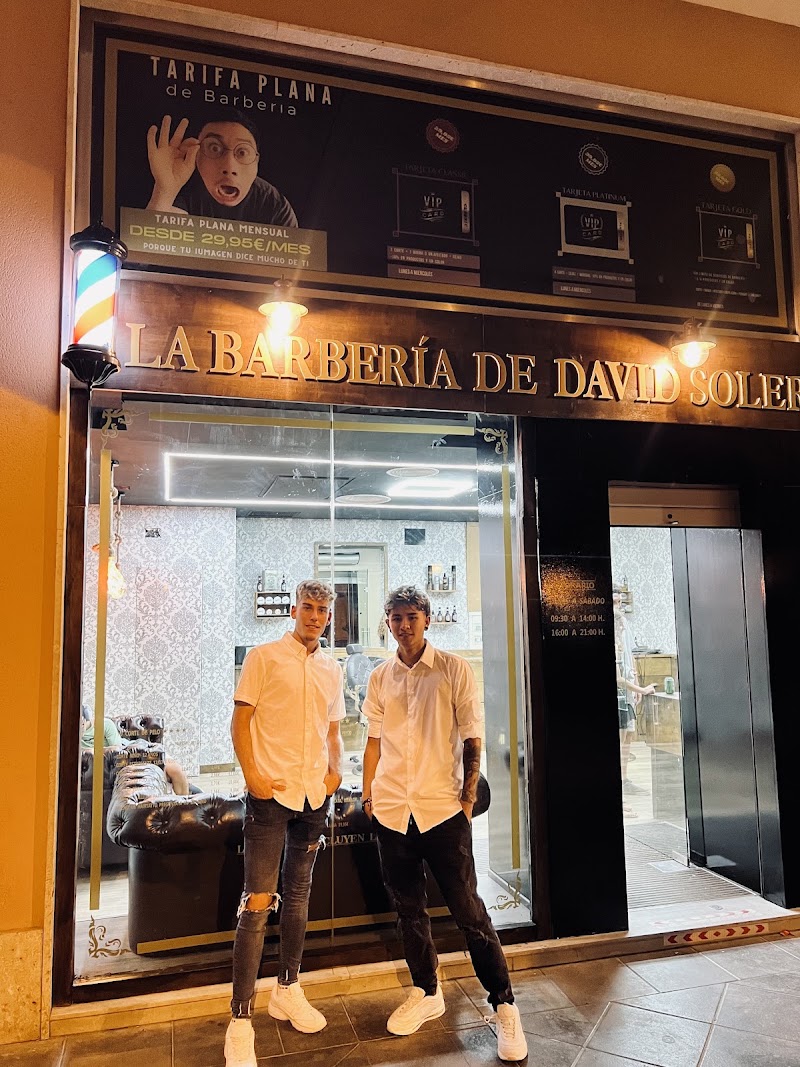 THE LORDS BARBER ( SALINAS Y PABLO ) - Coiffure Cartagena - OneBooking