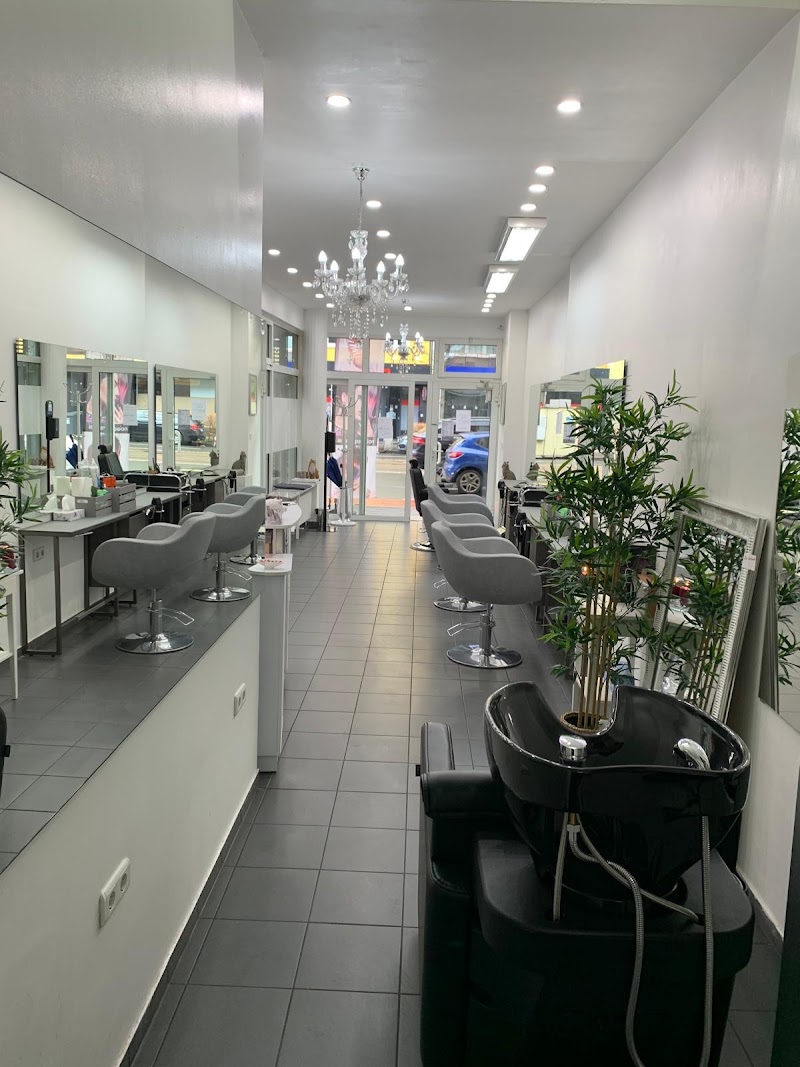 Cana´s Hairstyling - Coiffure Düsseldorf - OneBooking