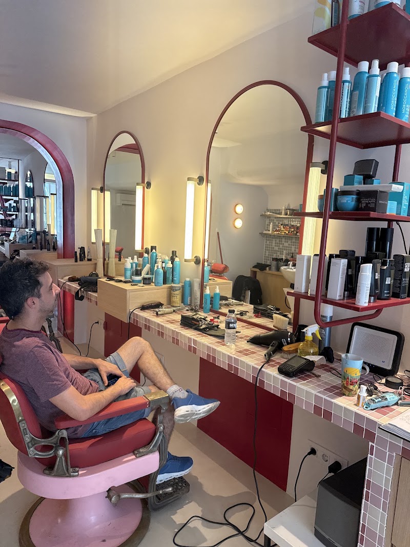 Born to Cut - Coiffure Barcelona - OneBooking