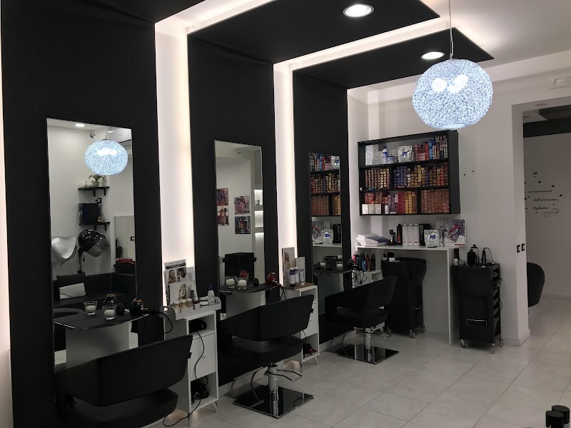 Vanity Parrucchiere - Salone Matrix - Coiffure Foggia - OneBooking