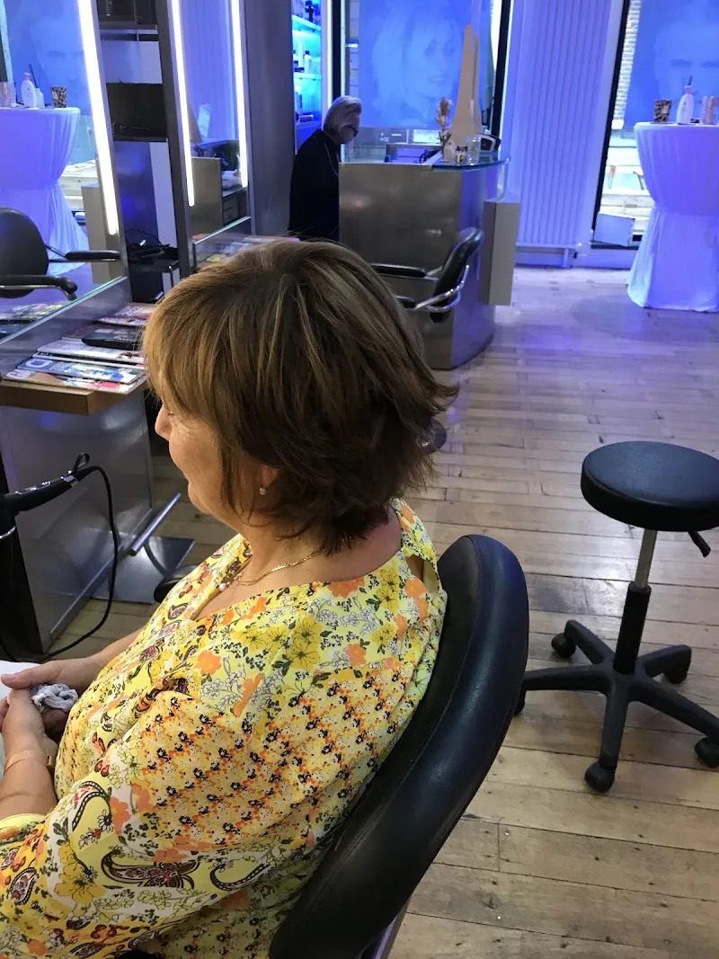 FAUSTEIN COIFFURE