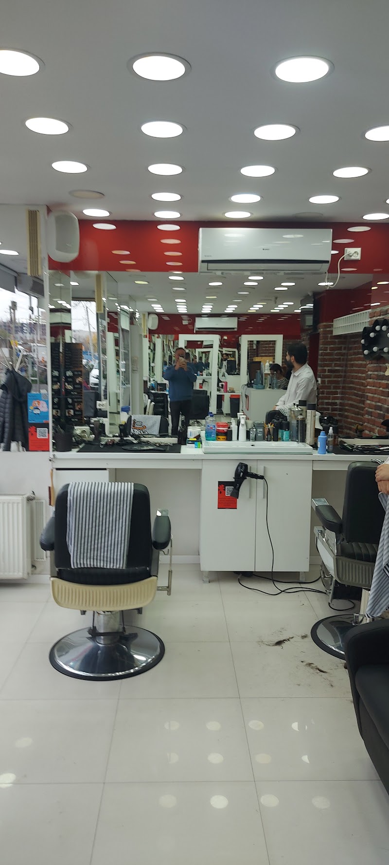 Andreea Beauty Salon