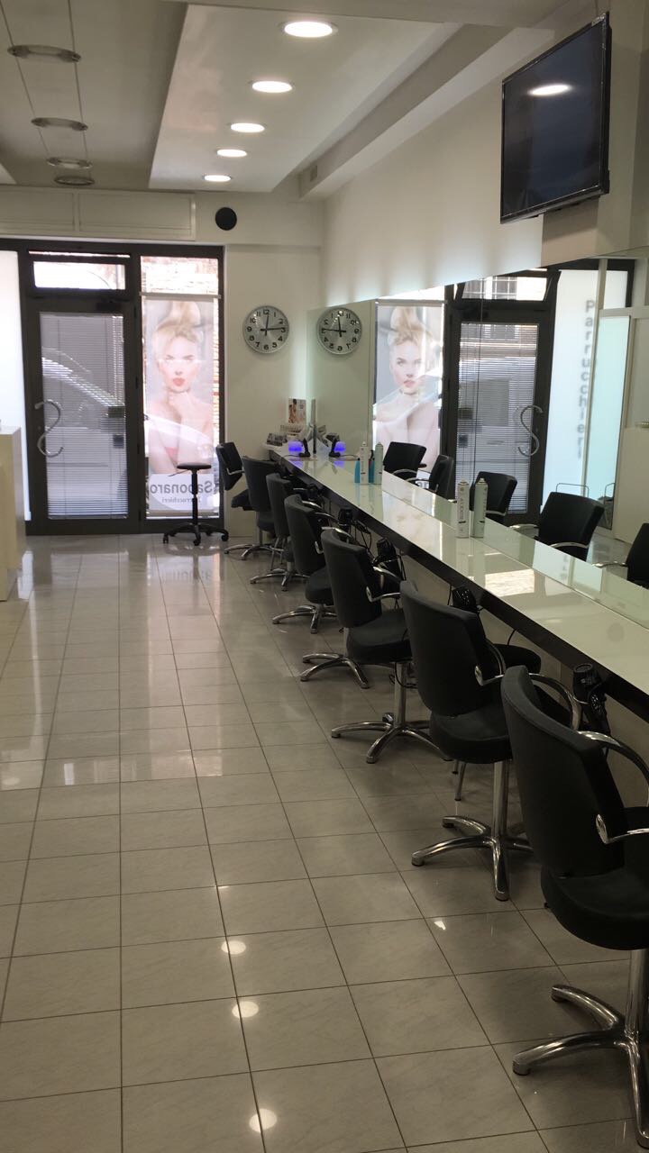 Saponaro Parrucchieri - Coiffure Ferrara - OneBooking