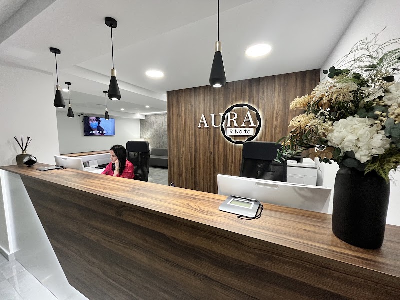 Aura (Ronda Norte) - Clínica especialista en Injerto capilar