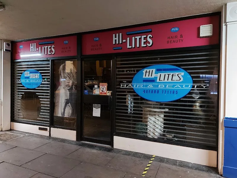 Hi Lites - Coiffure Oxford - OneBooking
