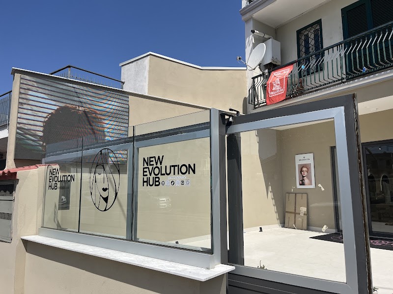 New Evolution Hub - Coiffure Giugliano In Campania - OneBooking