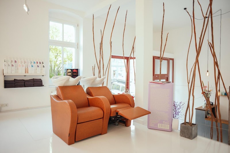 CUR - Coiffure Berlin - OneBooking