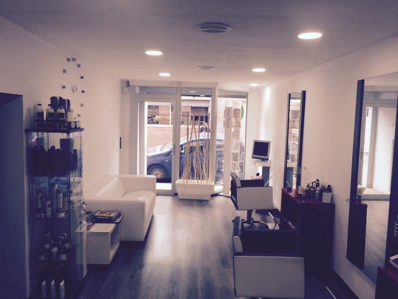 Sara Guillén Estilista - Coiffure Badalona - OneBooking