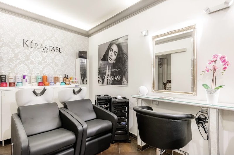 HairBeauty Di Nora Yamini - Coiffure Rome - OneBooking