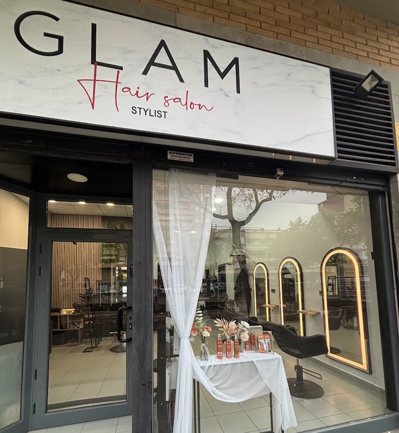 Glam Hair salón stylist - Coiffure Badalona - OneBooking