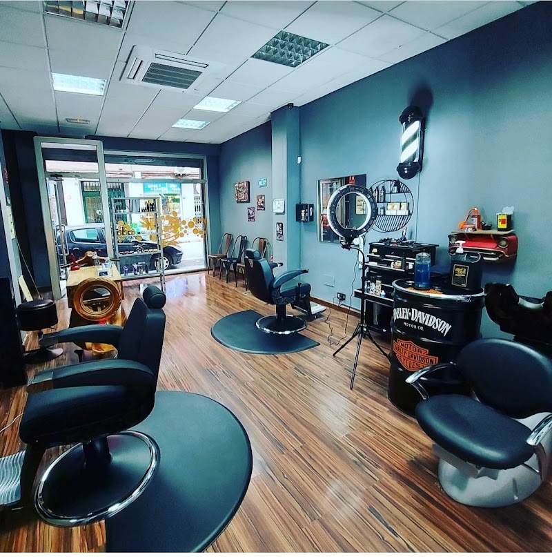 Zequi Nandez barbería & imagen masculina - Coiffure Alicante - OneBooking