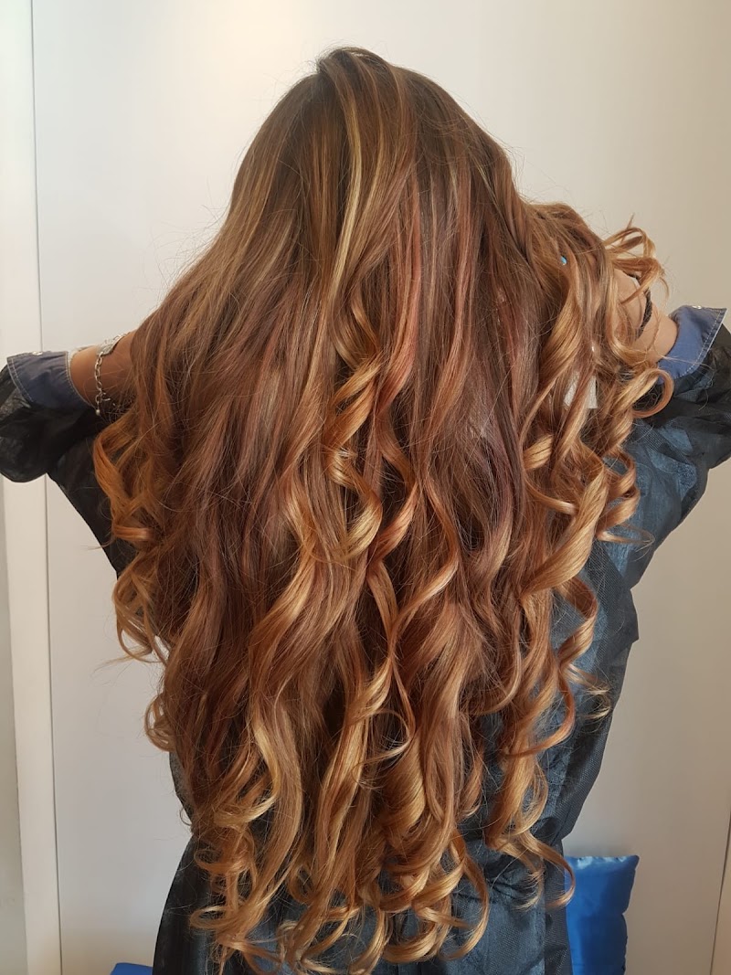Vanity F Latina - Coiffure Latina - OneBooking