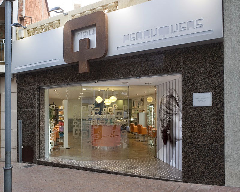 TIQUI PELUQUEROS - Coiffure Badalona - OneBooking