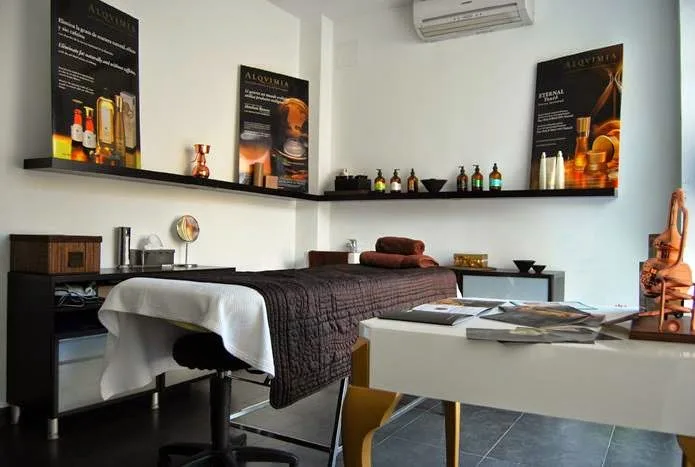 Toñi Moreno · Centro de Estética - Institut de beauté Logroño - Photo de couverture - OneBooking