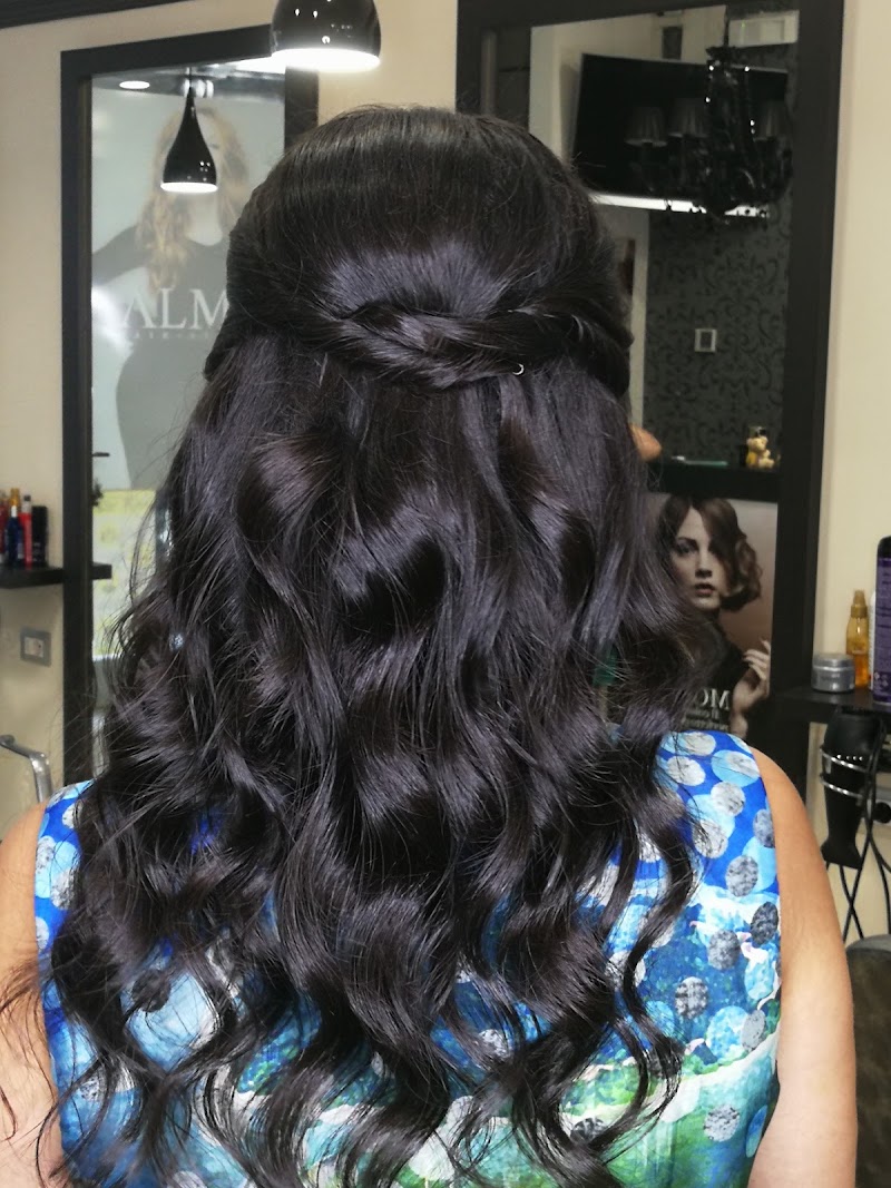 Alma Hair Stylist - Coiffure Bari - OneBooking