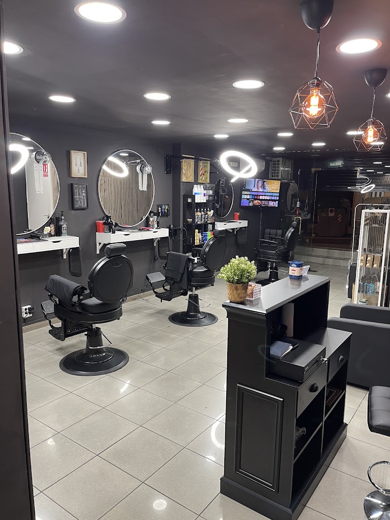 Hair Stylist Barber's - Coiffure Badalona - OneBooking