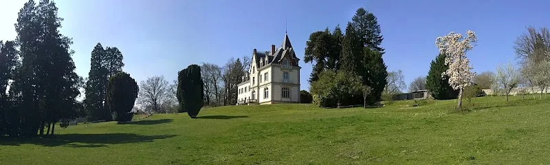 Château de Saint Antoine: chambres d’hôtes & gîte avec jacuzzi idéal mariage, anniversaire proche Limoges Limousin